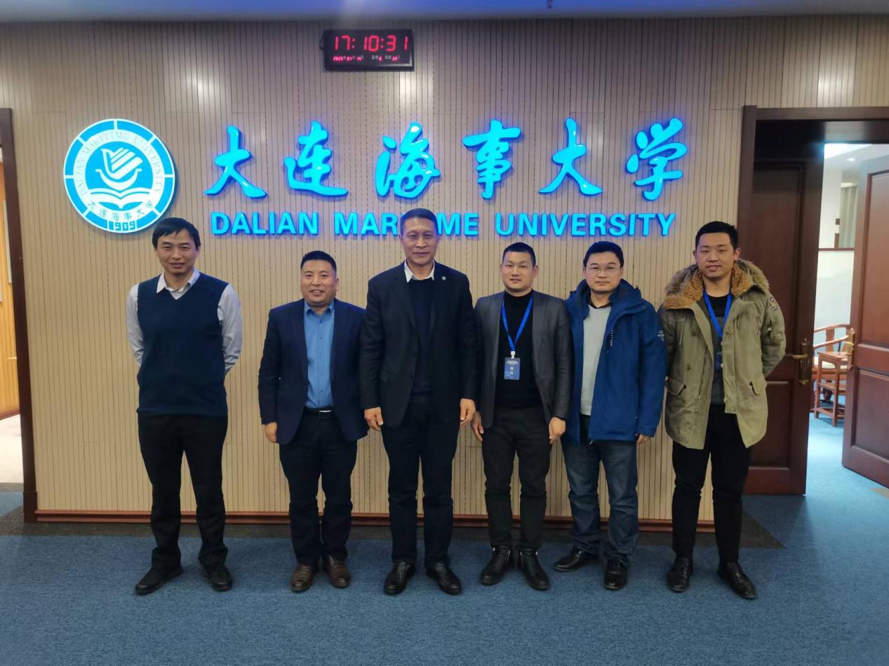 966a9f06705f97f094d6a4ce1576b64